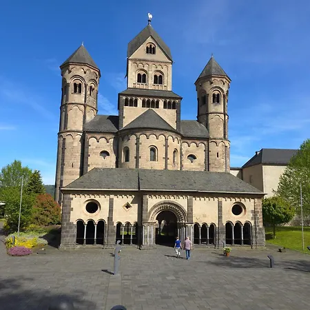 Daire Am Wingertsberg Laacher Glees