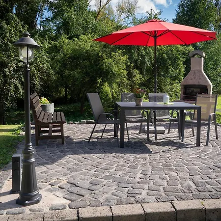 Am Wingertsberg Laacher Glees